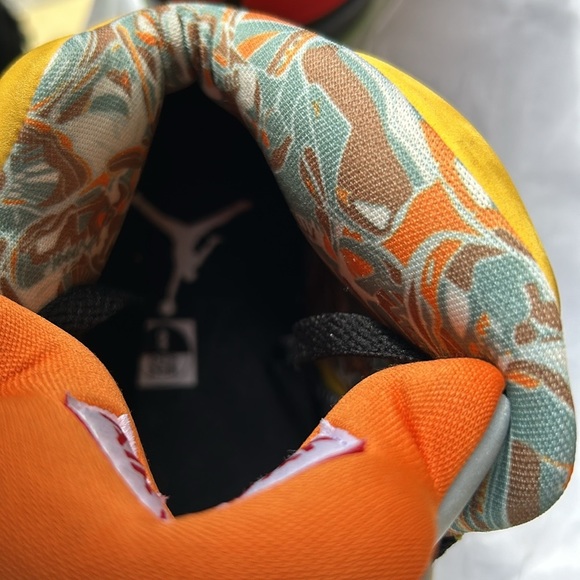 JORDAN: WHAT THA 5’s??!!🔥Size:8men - Picture 7 of 9